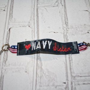 Beautiful NAVY SISTER Toggle bracelet 7"